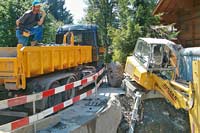 thumb Auch für den Abtransport sind die Platzverhältnisse sehr eng