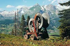 Gamsalp Wildhaus SG: Bobinen abrollen und transportieren für Bergbahnen