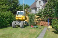 thumb Fräsen vom Nachbarsgarten aus