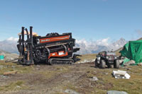 thumb Installation per Helikopter und «Raupe»